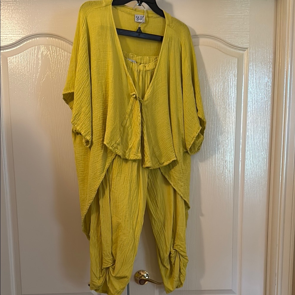 Oh My Gauze! Yellow V-Neck Jumpsuit with Relaxed Fit